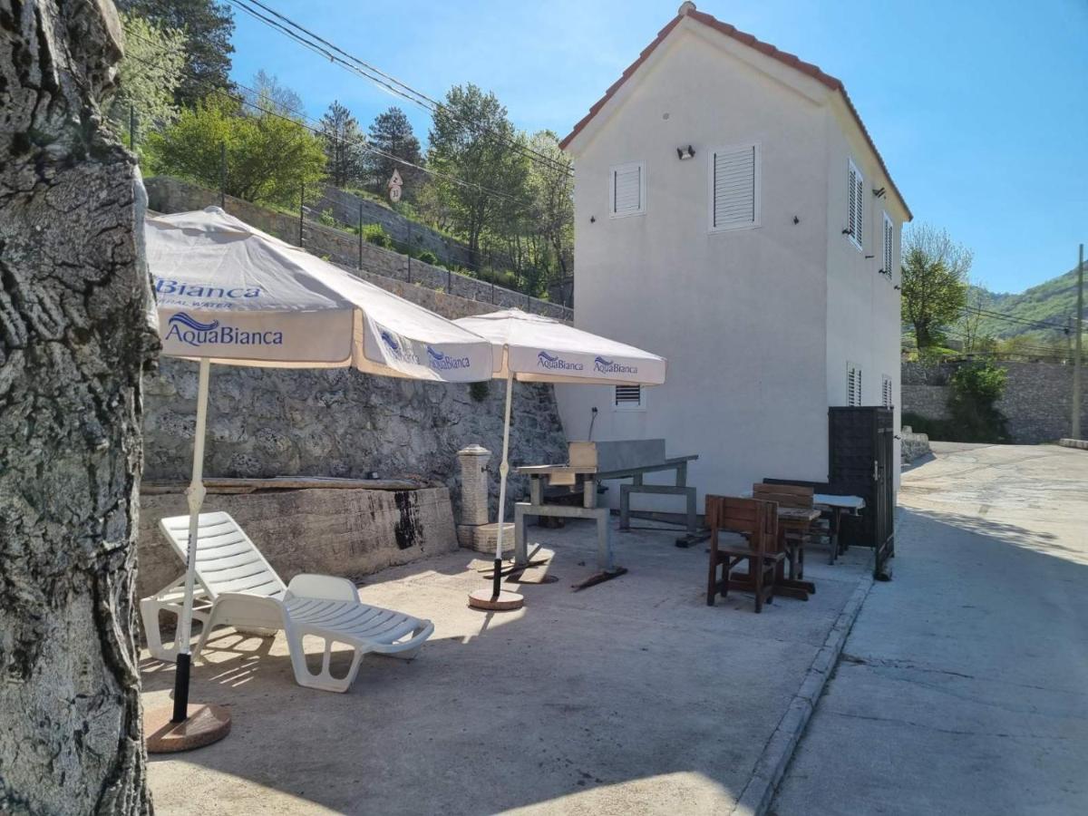 Porto Njegusi A1 Daire Cetinje Dış mekan fotoğraf